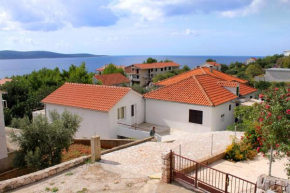  Apartments and rooms with parking space Zavala, Hvar - 128  Елса